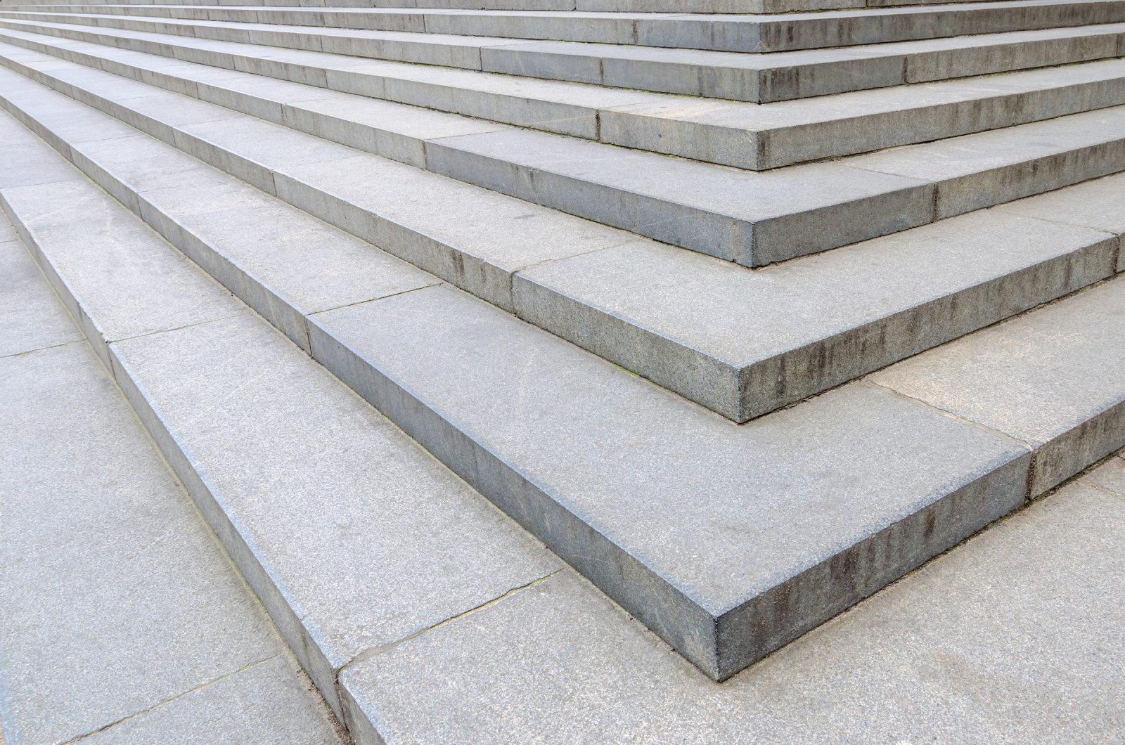 Savings and Investments Andrew Hawker Financial Management