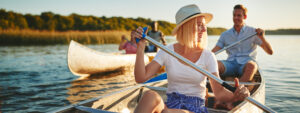 Couple enjoying their retirement after following retirement strategy